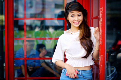 Nữ hoàng cà phê gợi cảm làm giám khảo - 1